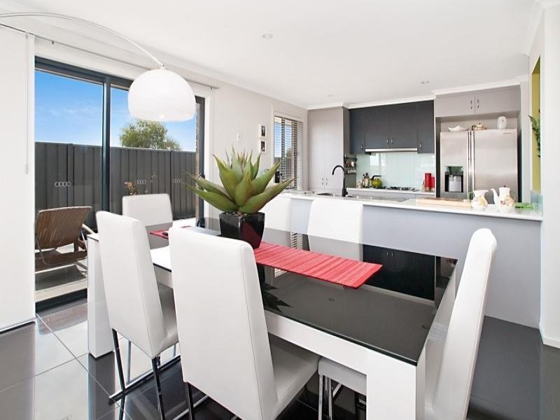 48 Oakwood Cct, Munno Para West SA 5115