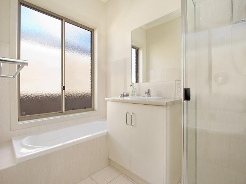 17 Gairdner Bvd, Andrews Farm SA 5114