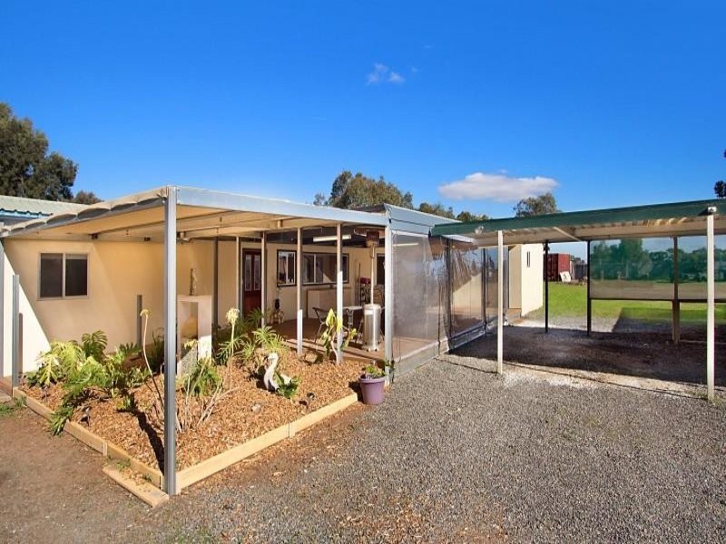 5 Garden Ave, Two Wells SA 5501