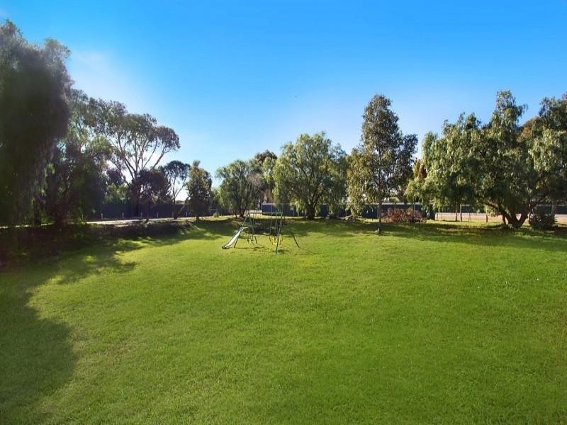 5 Garden Ave, Two Wells SA 5501