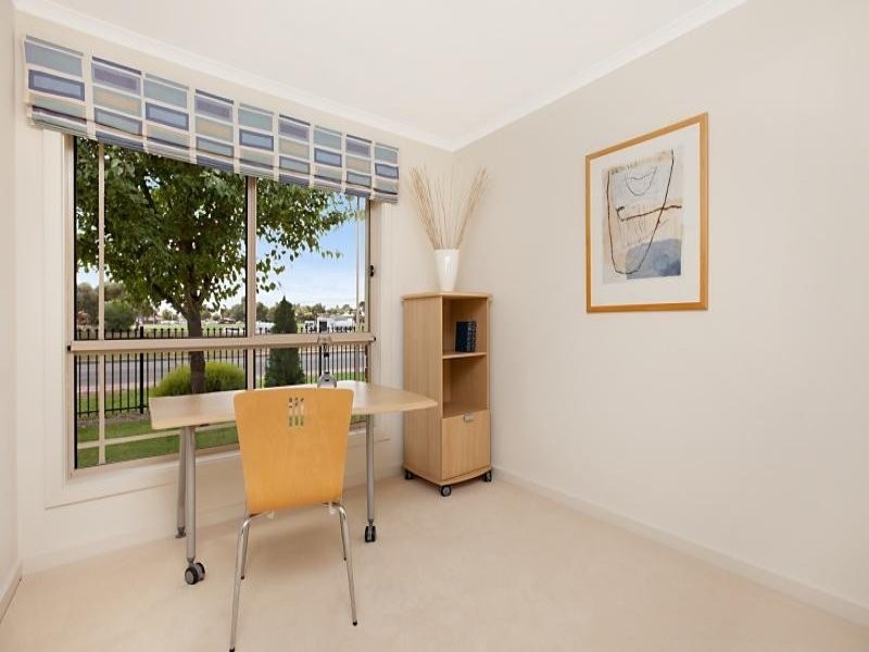 68 Leicester Gr, Andrews Farm SA 5114