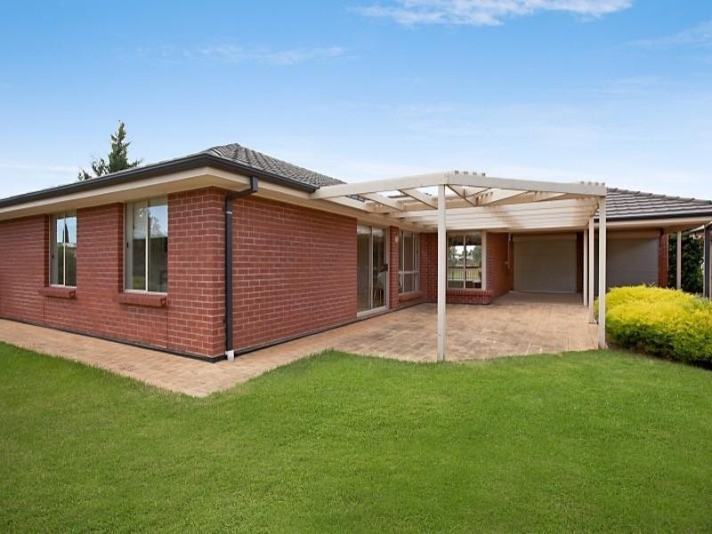 68 Leicester Gr, Andrews Farm SA 5114