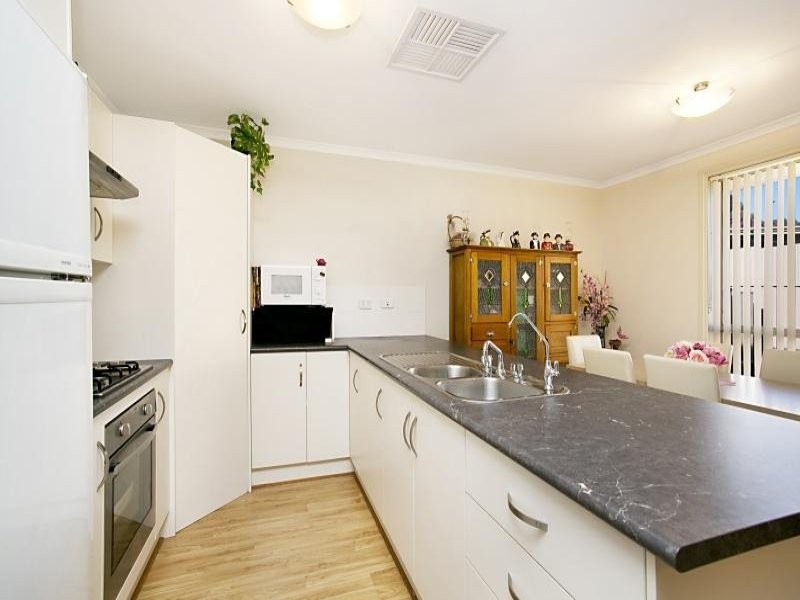 18A Hendrix Cres, Paralowie SA 5108