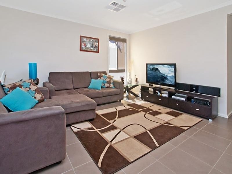 5 Eden Lane, Andrews Farm SA 5114
