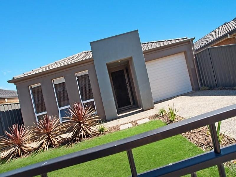 5 Eden Lane, Andrews Farm SA 5114