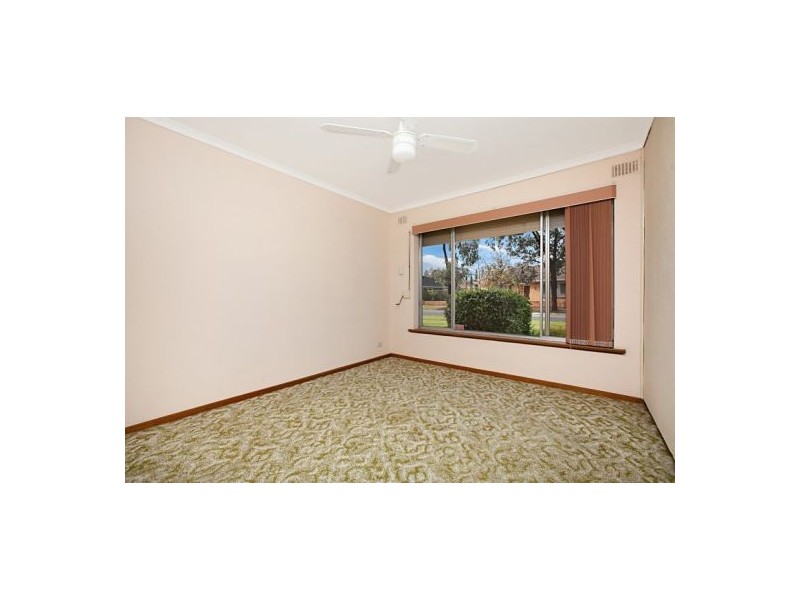 13 Sunderland Avenue, Parafield Gardens SA 5107