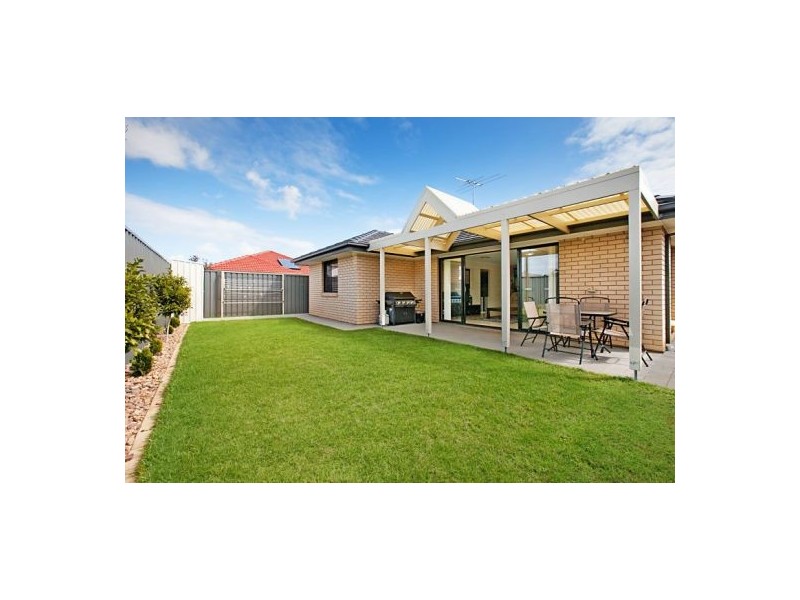 43 Flannery Crescent, Andrews Farm SA 5114