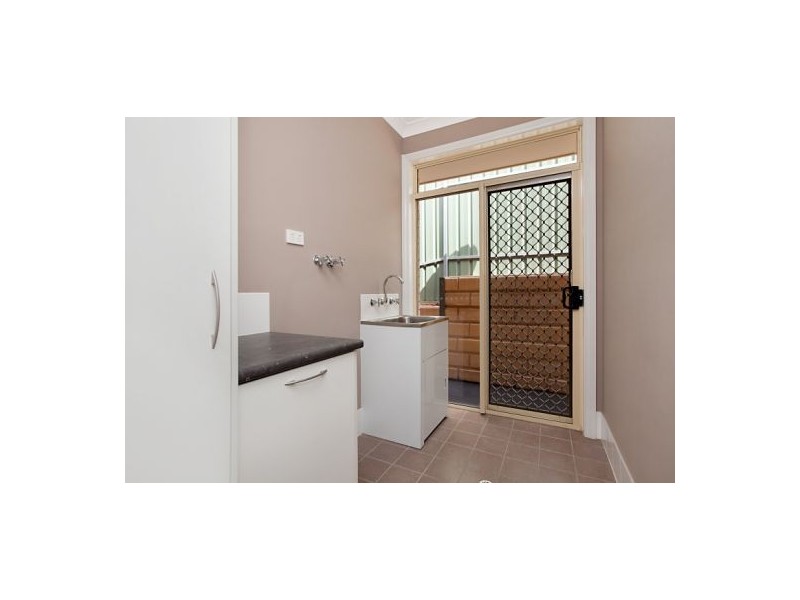 21 Falcon Drive, Hewett SA 5118