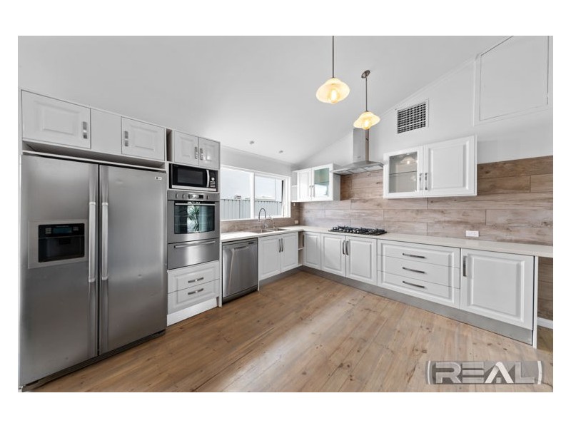 18 Coach Street, Salisbury East SA 5109