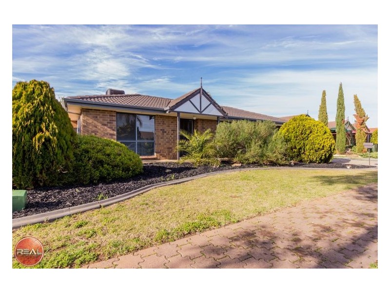 8 Orinoco Street, Paralowie SA 5108