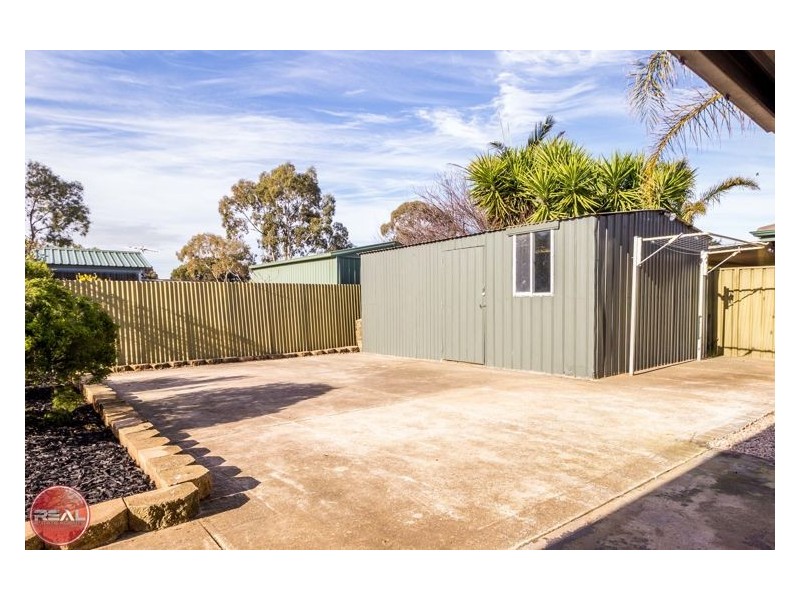 8 Orinoco Street, Paralowie SA 5108