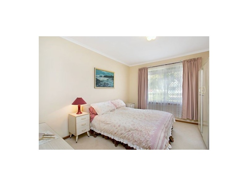 40 Gloucester Avenue, Salisbury East SA 5109