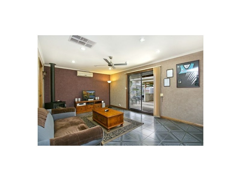 19 Fairbanks Drive, Paralowie SA 5108