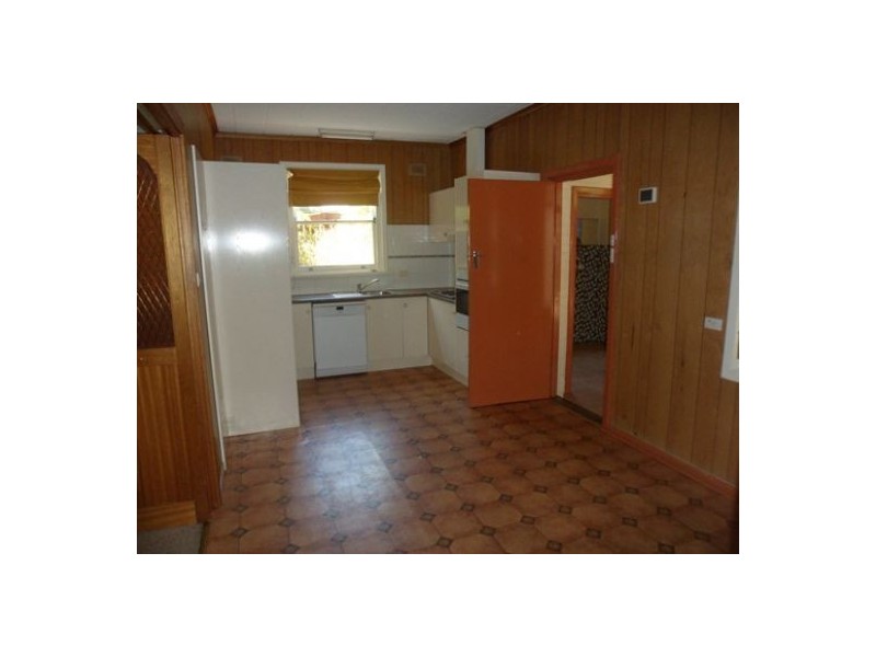 27 Nimitz Road, Elizabeth East SA 5112