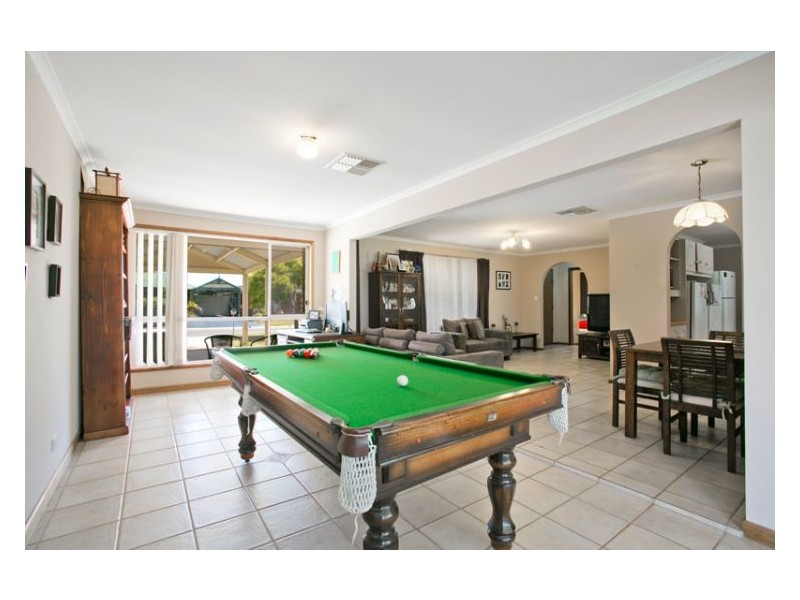 32 Burdett Drive, Paralowie SA 5108