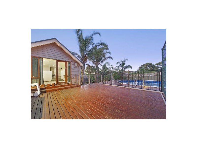 12 Gully Drive, Gulfview Heights SA 5096