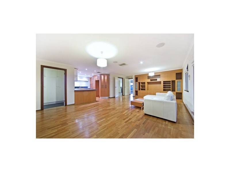 12 Gully Drive, Gulfview Heights SA 5096