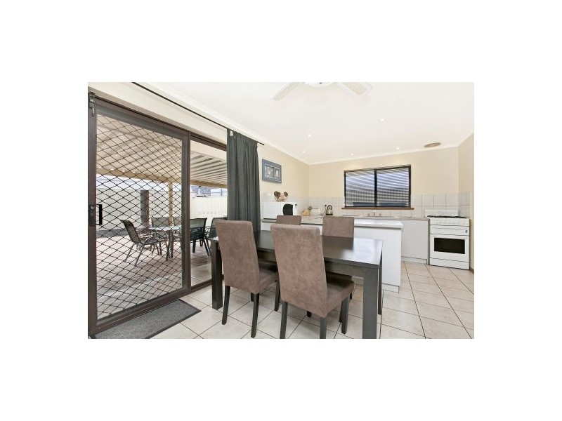 13 Denbar Grove, Andrews Farm SA 5114