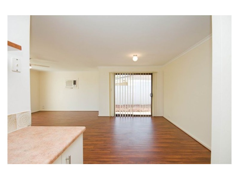 7 Rose Street, Smithfield SA 5114