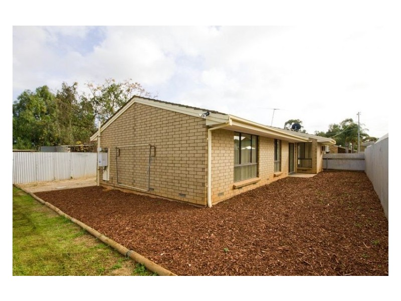 7 Rose Street, Smithfield SA 5114