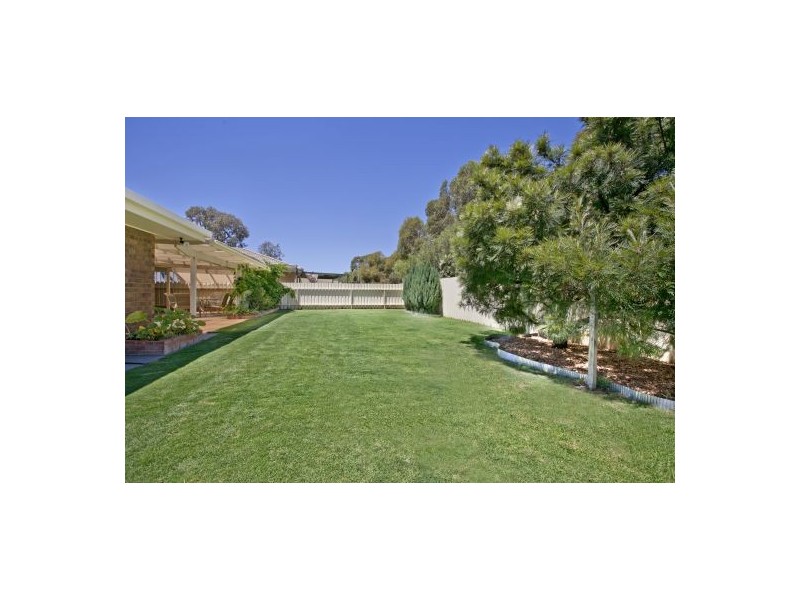 2 Garfield Court, Paralowie SA 5108