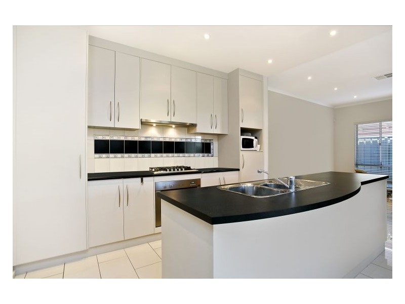 78 Cascades Drive, Mawson Lakes SA 5095