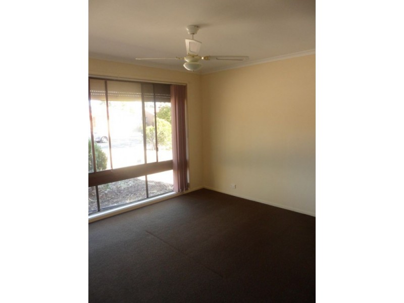 26 Damian Drive, Salisbury Heights SA 5109