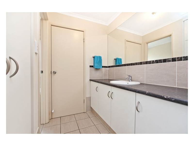 21 Tasos Drive, Munno Para West SA 5115