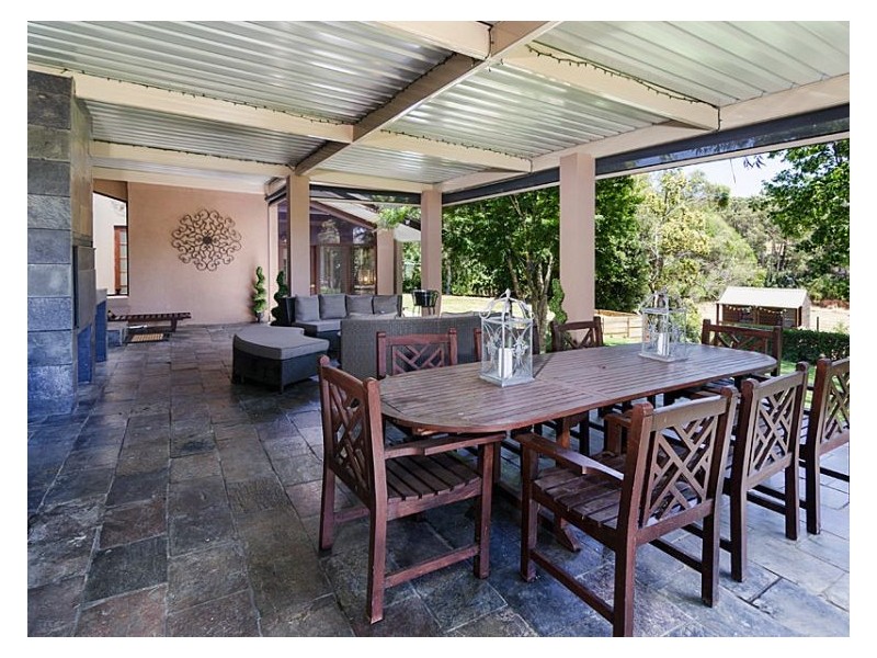 26 Cummins Drive, Summertown SA 5141