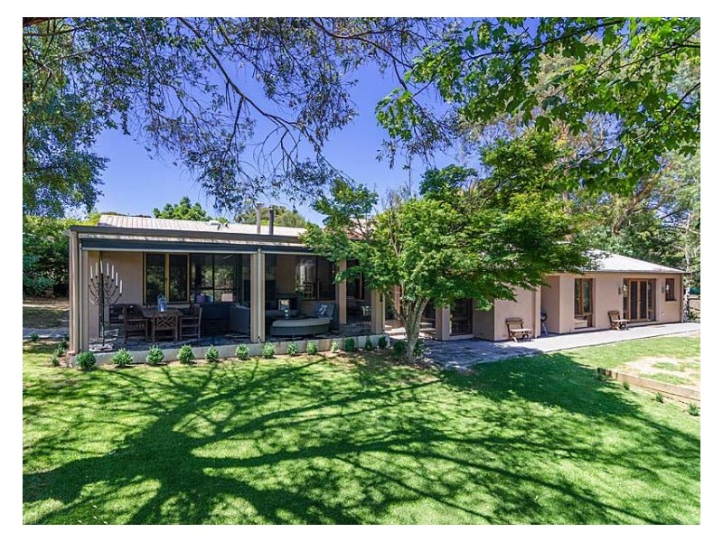 26 Cummins Drive, Summertown SA 5141