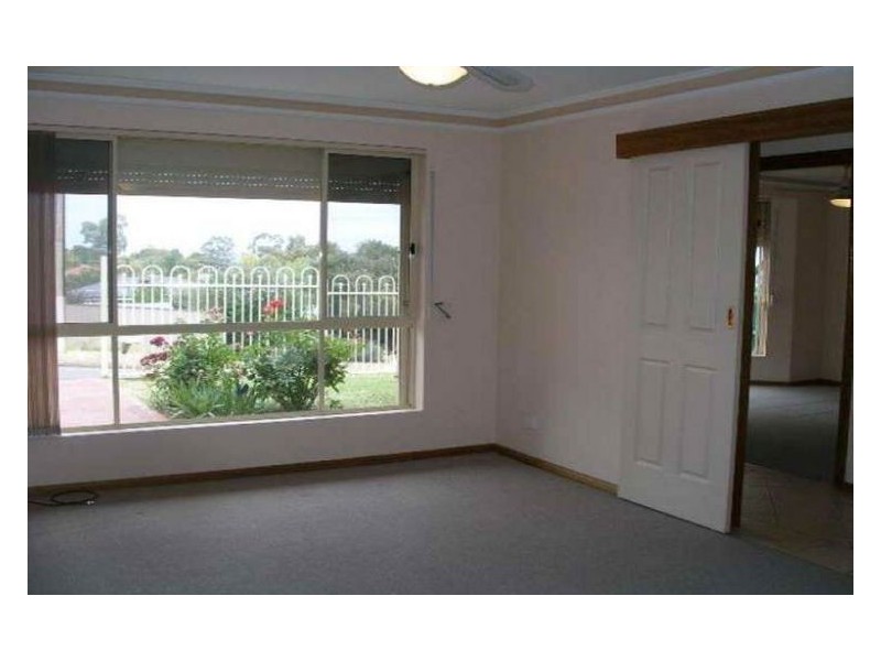 76 Williamson Road, Para Hills SA 5096