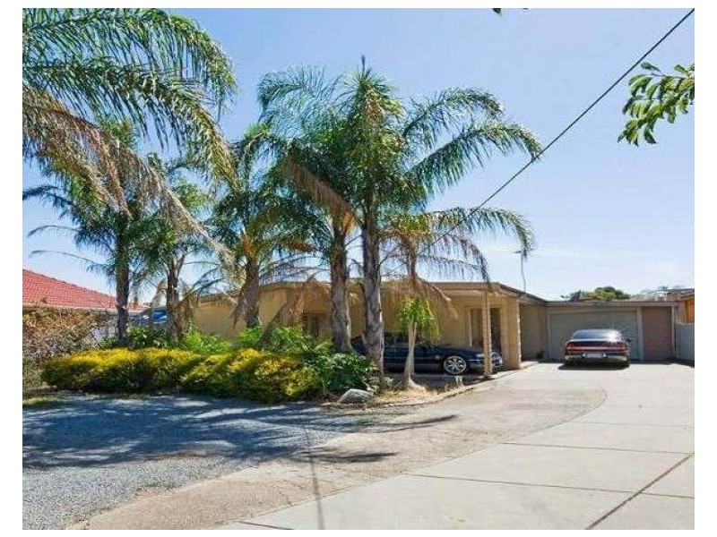 11 Kings Road, Salisbury Downs SA 5108