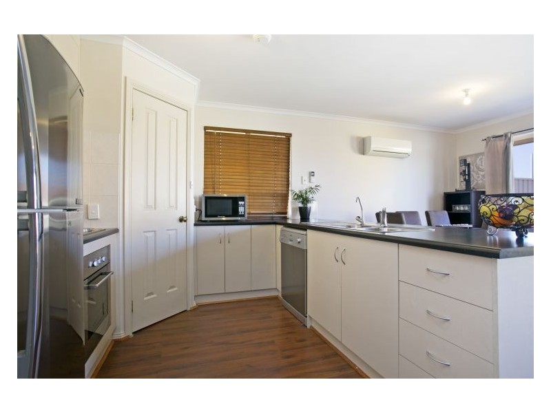 72 Strathaird Boulevard, Smithfield SA 5114