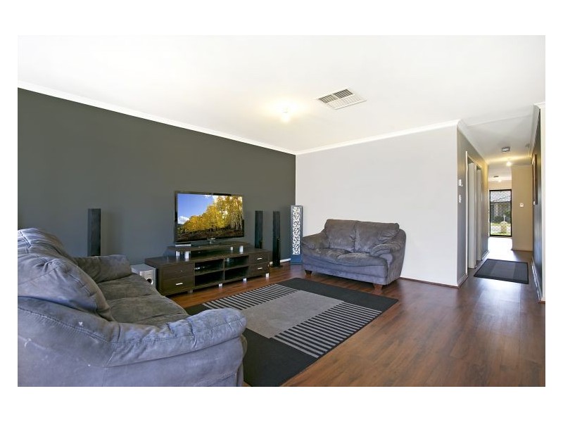 72 Strathaird Boulevard, Smithfield SA 5114