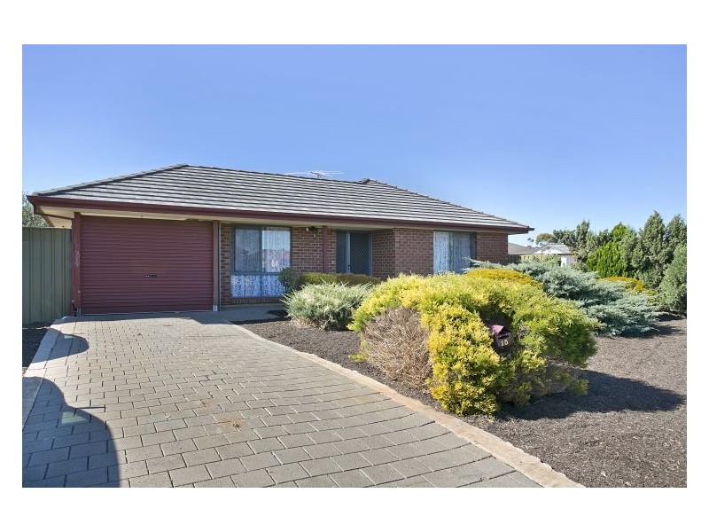 15 Pyrus Crescent, Andrews Farm SA 5114