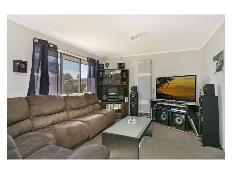 15 Pyrus Crescent, Andrews Farm SA 5114