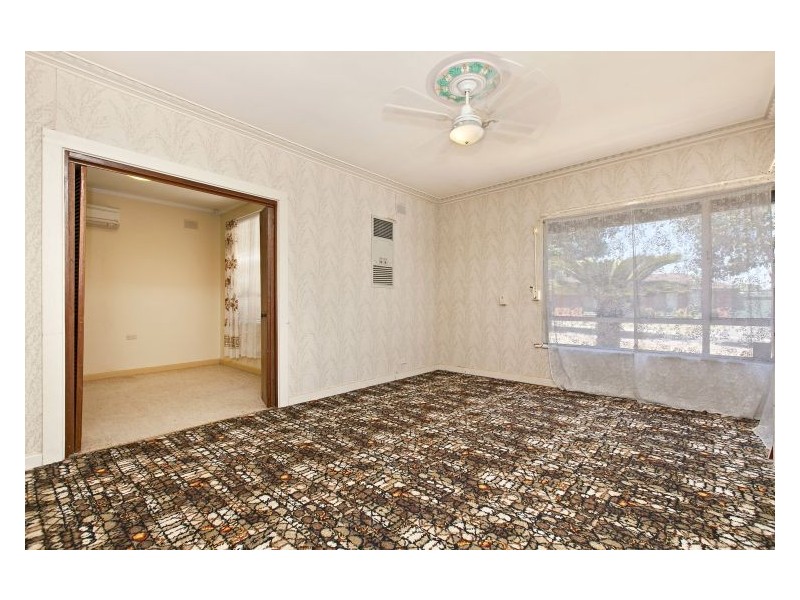 36 Topaz Crescent, Salisbury East SA 5109