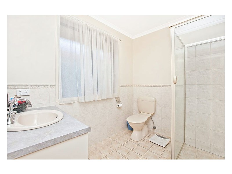 8 Orange Parade, Munno Para West SA 5115