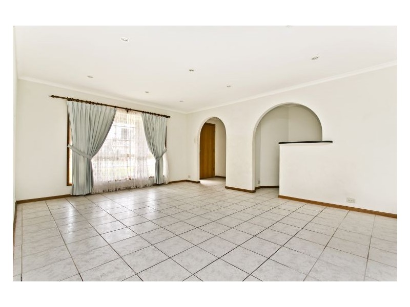 1 Maria Street, Salisbury Downs SA 5108