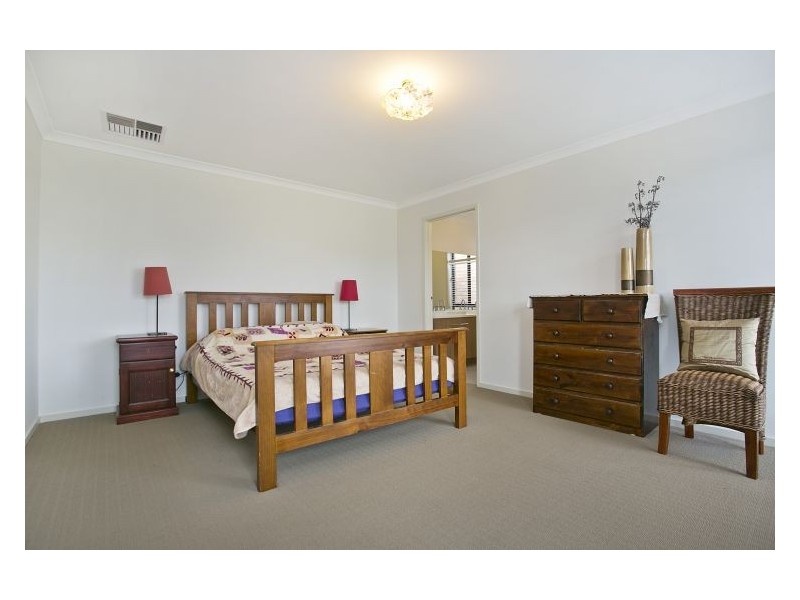 43 Janine Drive, Burton SA 5110