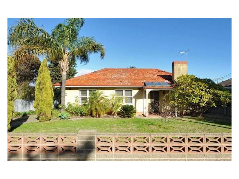 30 Tiparra Avenue, Park Holme SA 5043