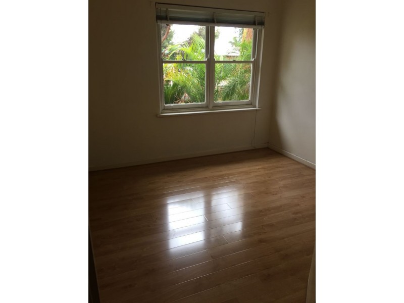 30 Tiparra Avenue, Park Holme SA 5043