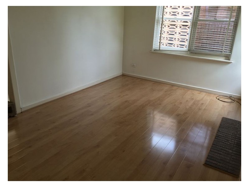 30 Tiparra Avenue, Park Holme SA 5043