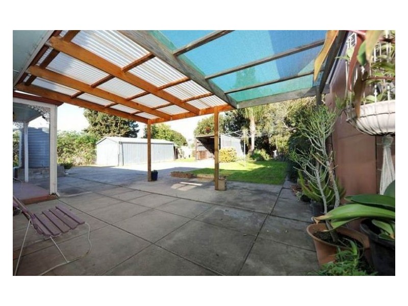 30 Tiparra Avenue, Park Holme SA 5043