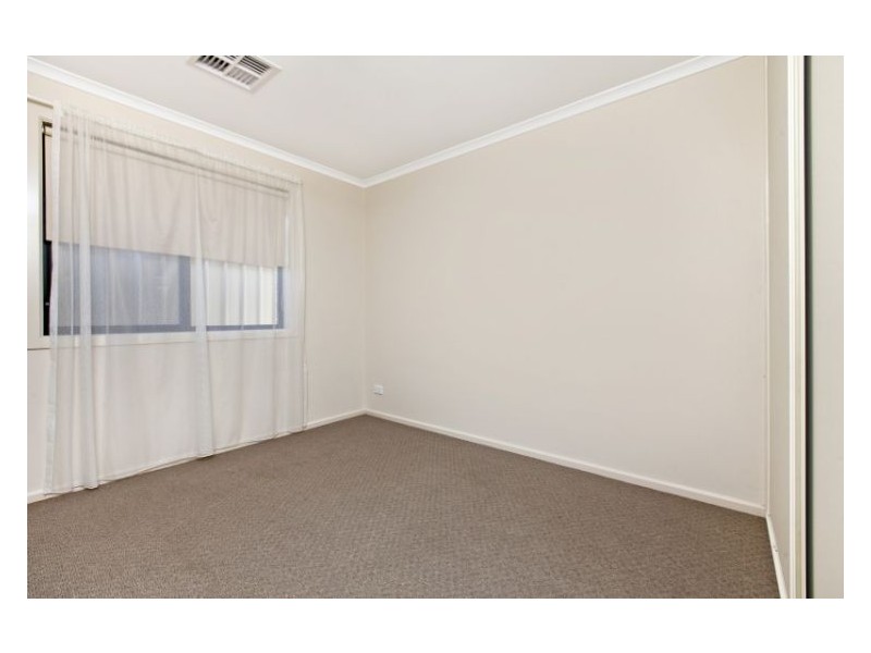 5 Barbaro Street, Munno Para West SA 5115