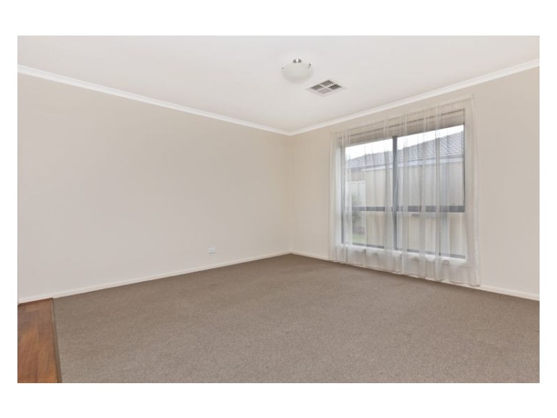 5 Barbaro Street, Munno Para West SA 5115