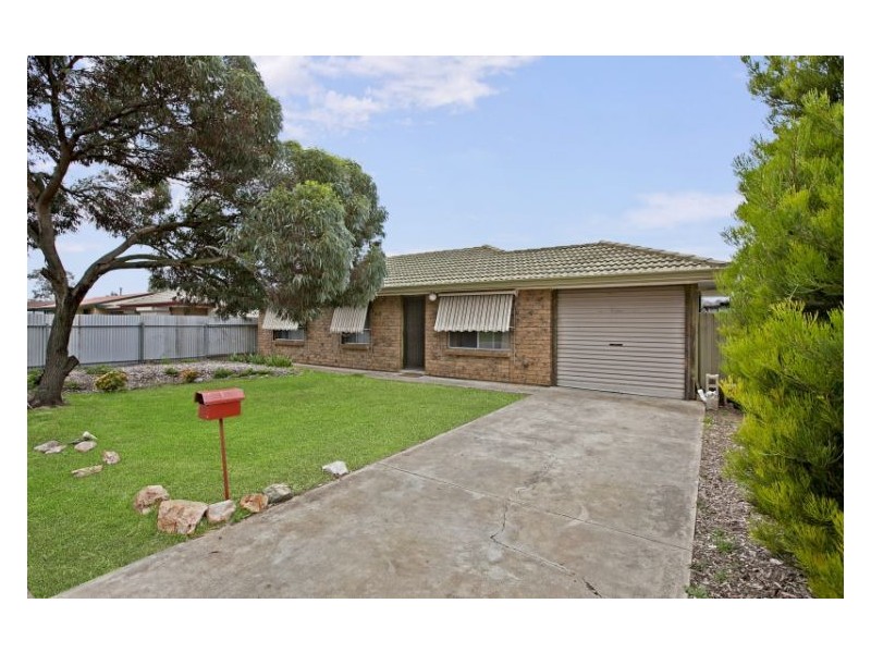 12 Maguire Crescent, Burton SA 5110
