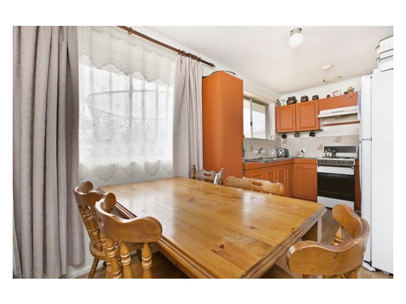 12 Maguire Crescent, Burton SA 5110