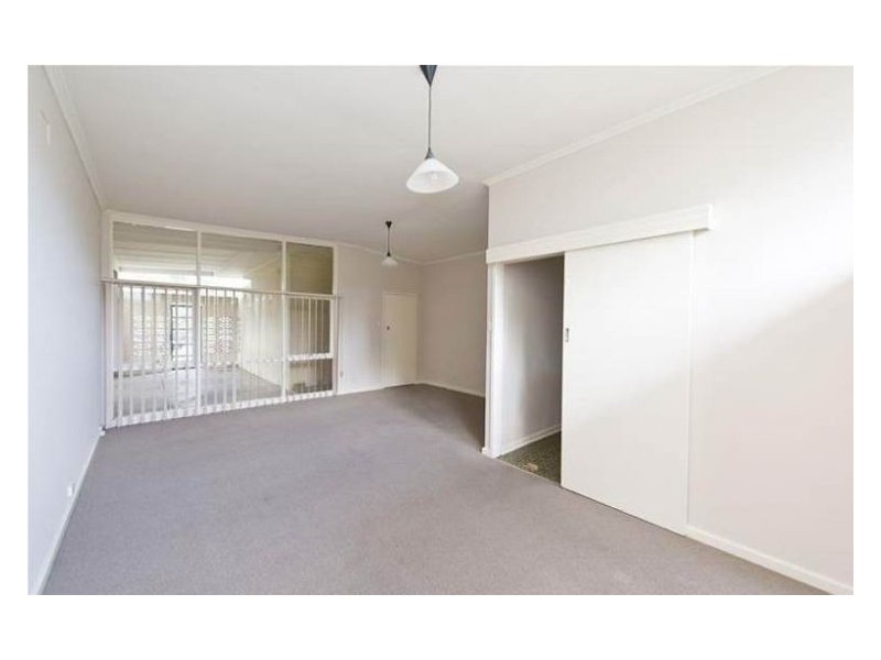 4 Wahroonga Avenue, Valley View SA 5093