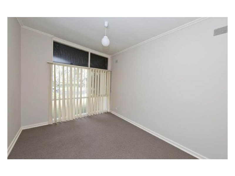 4 Wahroonga Avenue, Valley View SA 5093